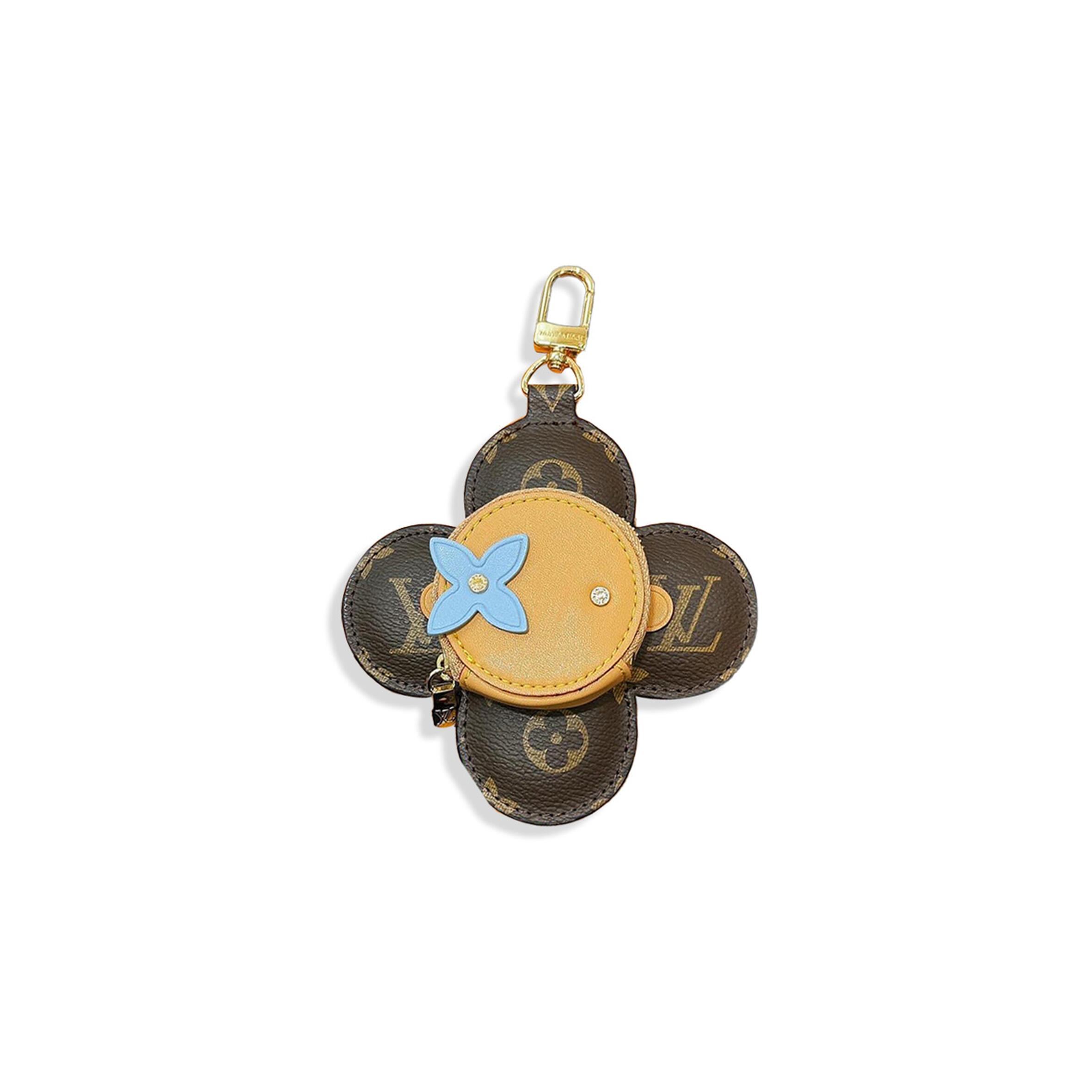 LOUIS VUITTON VIVIENNE HOLIDAYS VIVIENNE COIN PURSE M82686 (13*13*1.7cm)